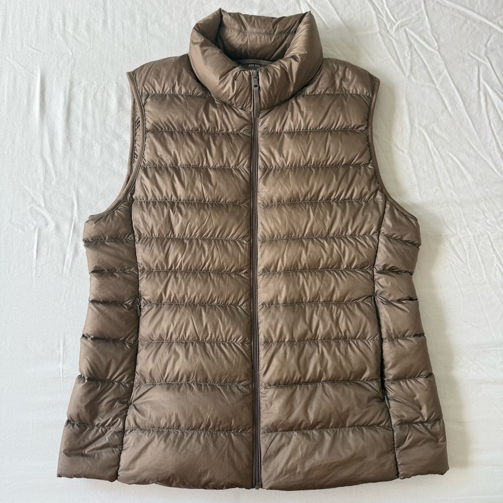 Uniqlo Ultra Light Down Puffer Vest Womens Large Brown Taupe Packable 211-400710